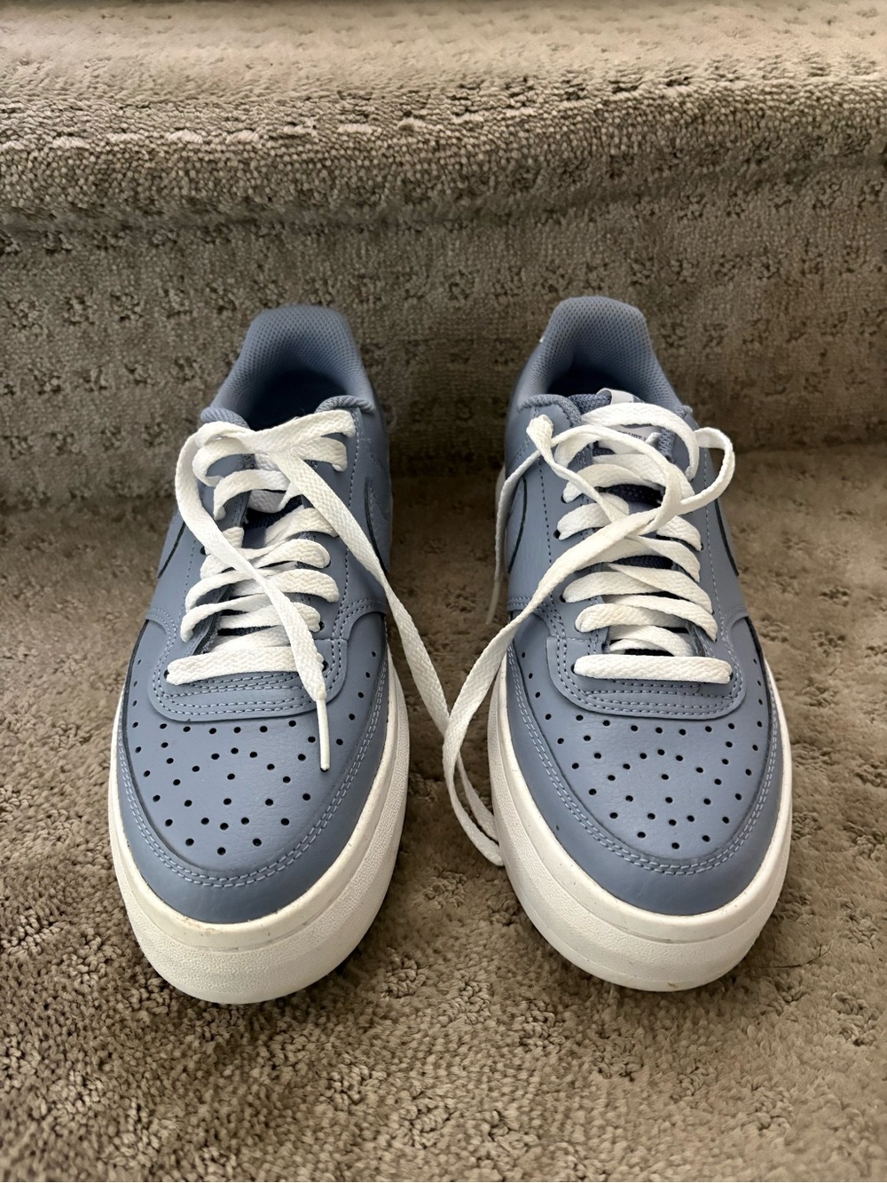 Nike Women Size 8